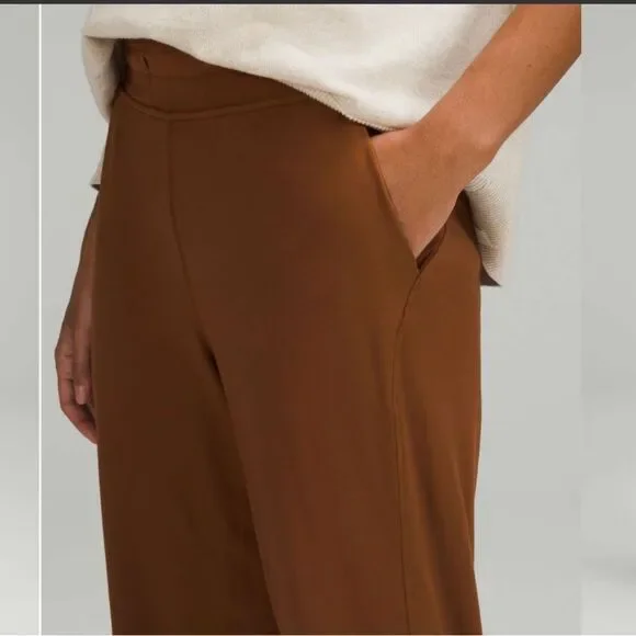 Lululemon Ready to Rulu High-Rise Jogger
Roasted Brown

Size 14 - Picture 15 of 15